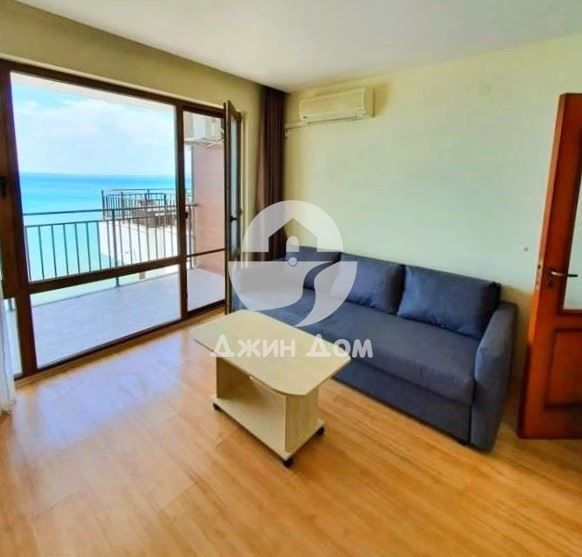 Продава се Тристаен апартамент в к.к. Елените - 113 кв.м за 857 €/кв.м - Снимка #1