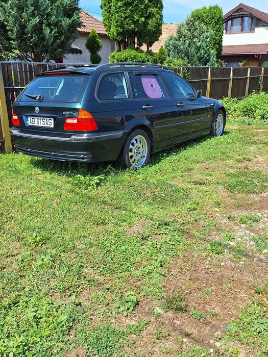 Vand masina BMW  din anul 2005,se poate vedea oricand.