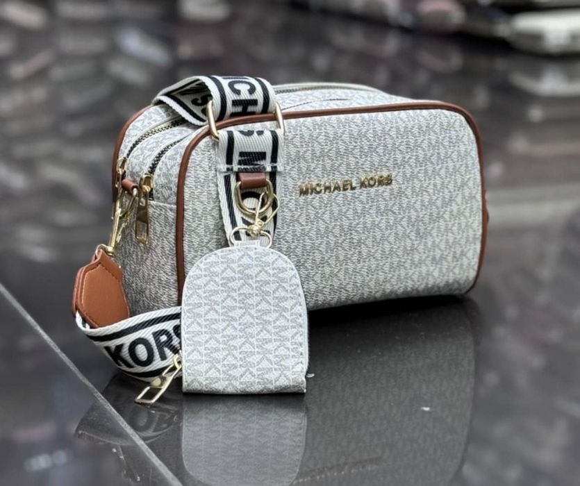 Gentuțe dama diferite modele