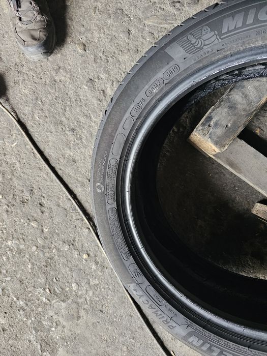 2 anvelope vara 205 50 17 Michelin 6.2mm
