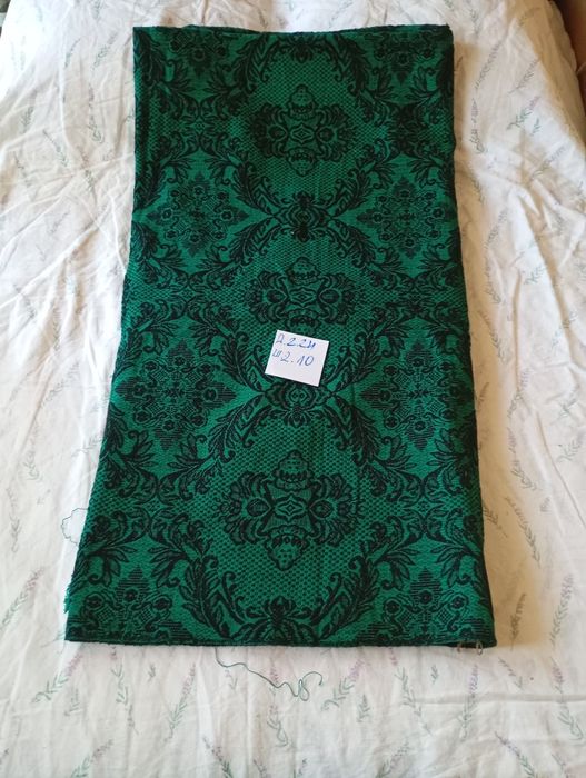 Вълнени покривала и платове