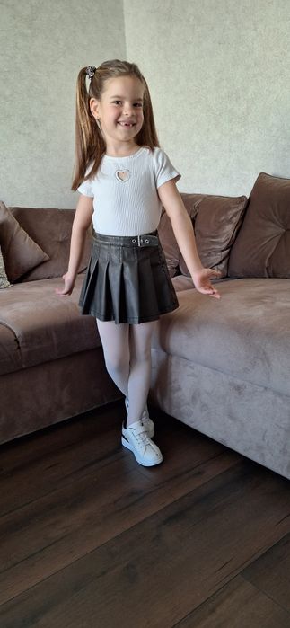 Пола за малки госпожици Zara