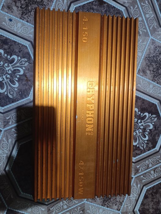 Продам усилитель Gryphon