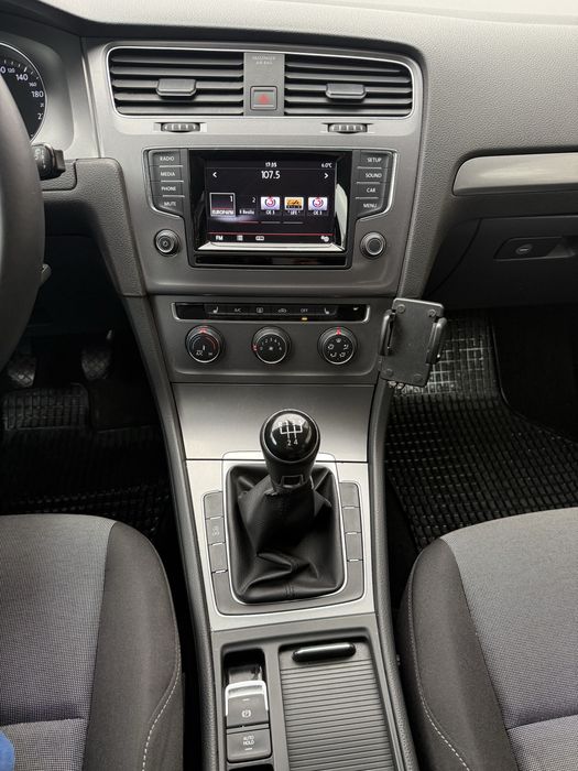 Vand VW Golf 7 recent adus si inmatriculat 1.6 tdi STARE PERFECTA FARA DEFECT