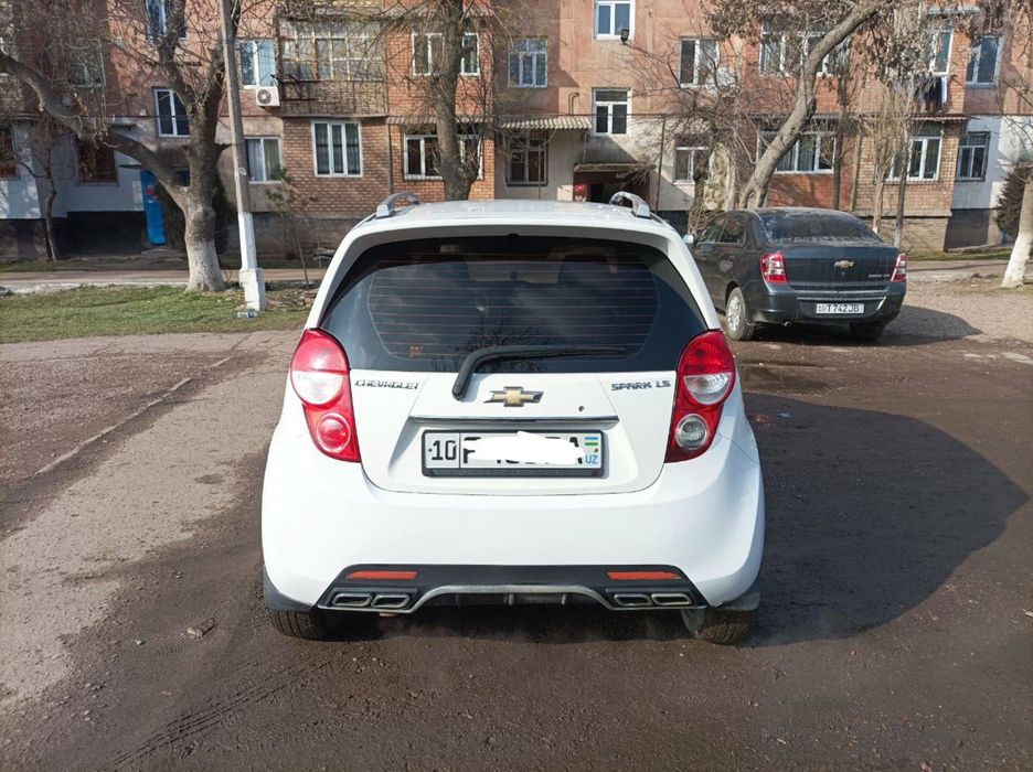 oq Spark sotiladi 2013 yil