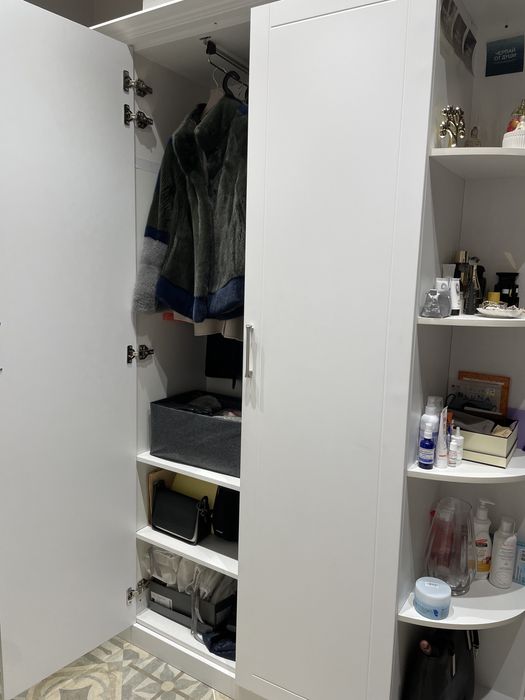 Продам шкаф для одежды