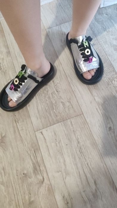 Продам обувь кожа