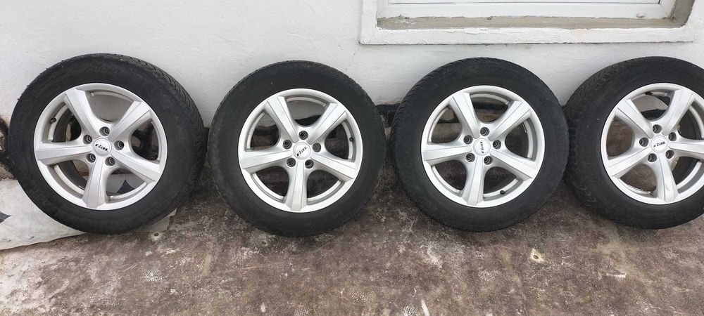 Продавам джанти с гуми Michelin 205/60 R16