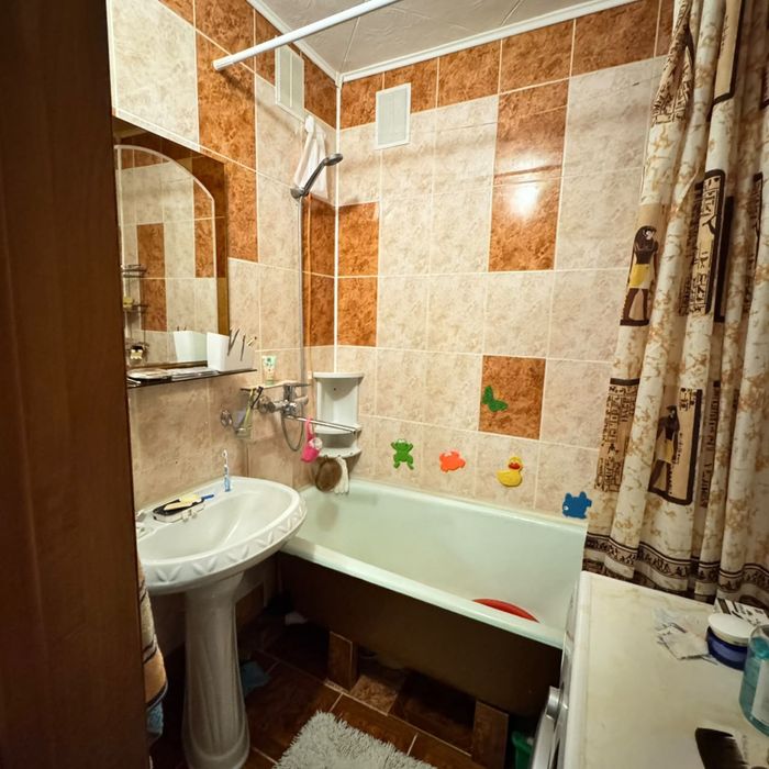 Продам 2 ком Гор Парк
