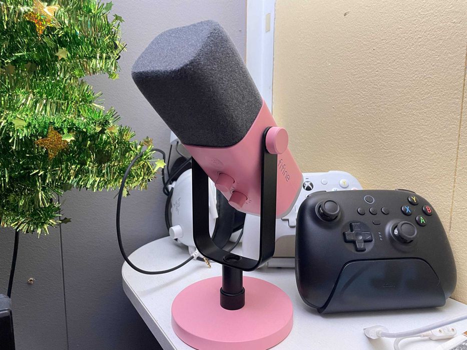 Продам микрофон fifine am8