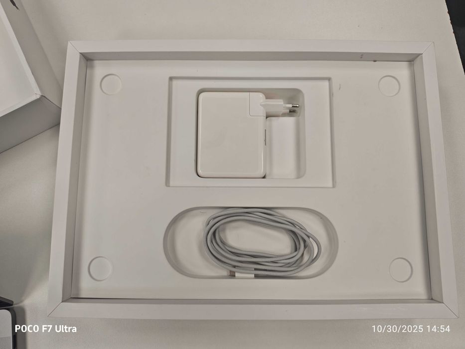 Apple MacBook Pro 16 M1 Pro 16/512/100% battery