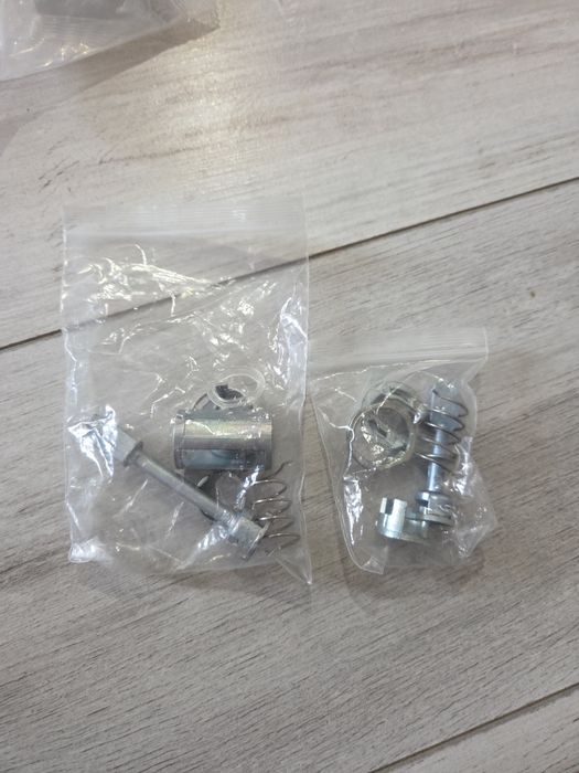 Limitatoare galerie admisie VW + incuietoare Seat Ibiza, golf IV, Bora , Polo, Fabia
