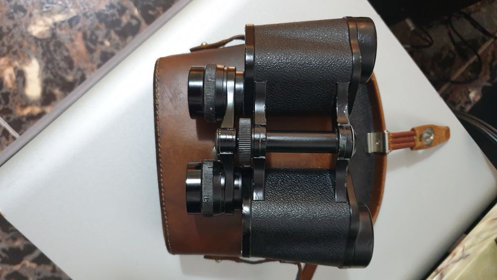 Binoclu Karl Zeiss Jena 8×30