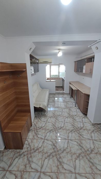 Apartament 2 camere decomandat de închiriat – Calea Lipovei (Sever Bocu) – 400 €