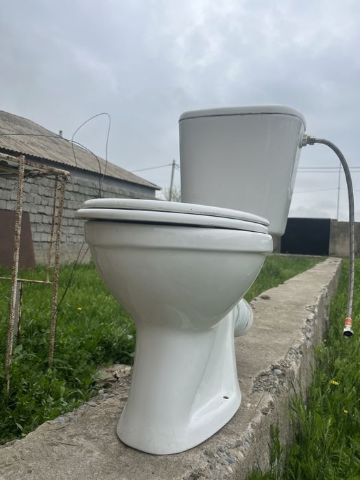 Унитаз сатылады б/у