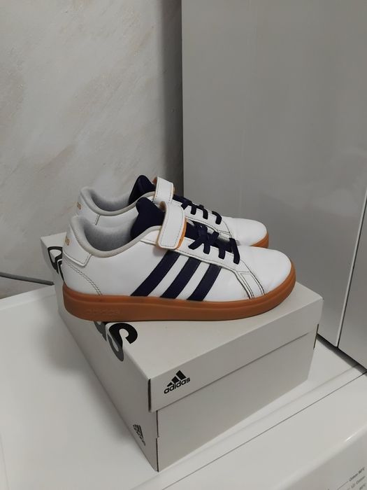 Детски обувки Adidas