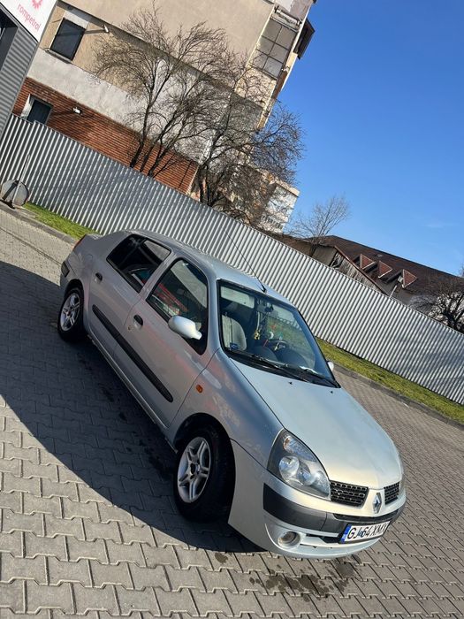 RENAULT Clio 2003 — imagine 2