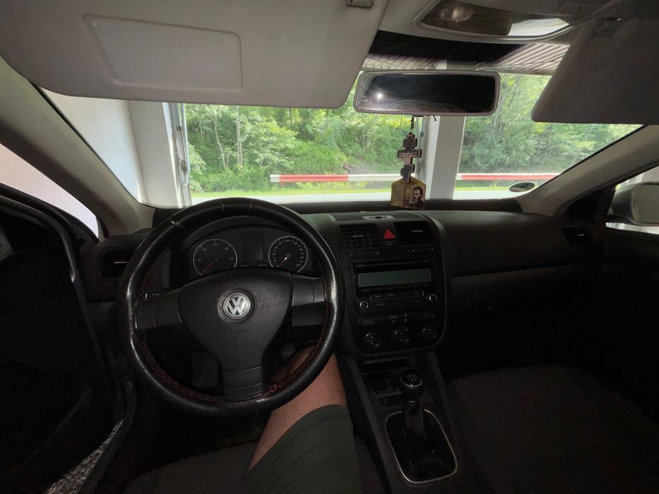 Volkswagen Golf V