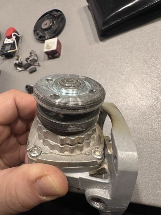 Bosch GWS 750 / 750S – ОРИГИНАЛНИ части / 3 601 C94 121