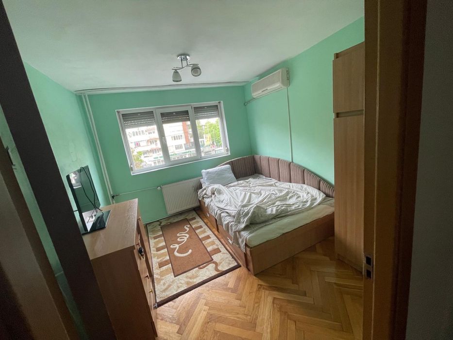 Vand Ap. 3 cam tip AN et.2 decomandat 2 bai, 2 balcoane b-dul Dacia