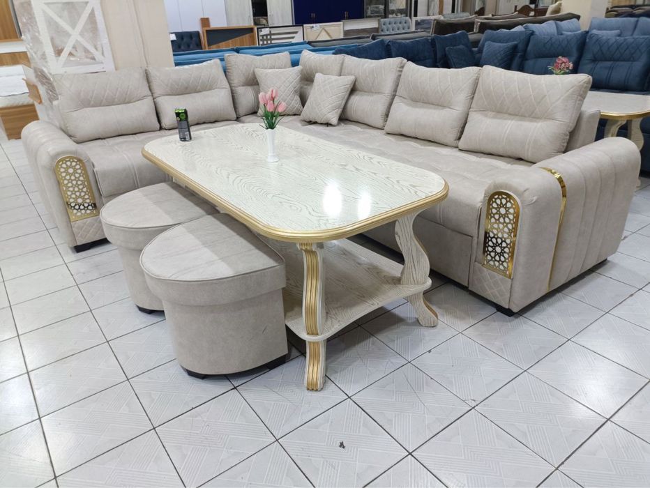 Yumshoq mebel spalni kamplekt va shkob va boshqa turdagi mebellar