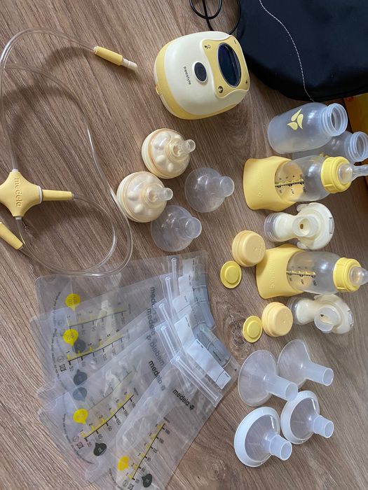 Помпа за кърма Medela freestyle