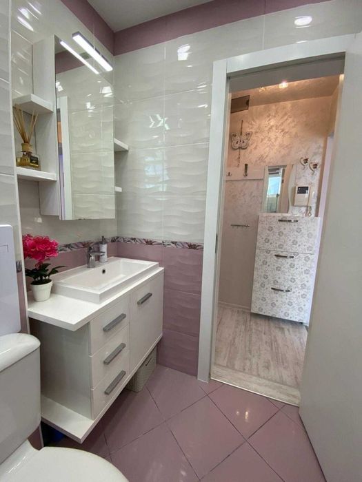 Дава се под наем Тристаен апартамент в Пловдив, Младежки Хълм - 65 кв.м за 425 € - Снимка #9