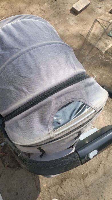 Коляска прогулочная