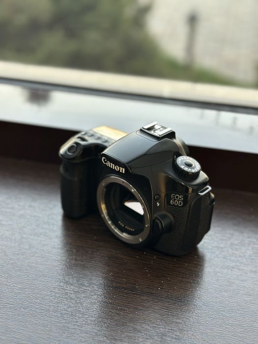 Canon EOS 60D фотоаппарат