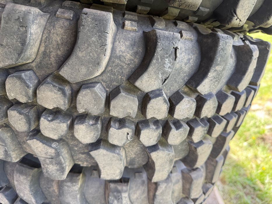 Продавам гуми TREKKER 245/70/17