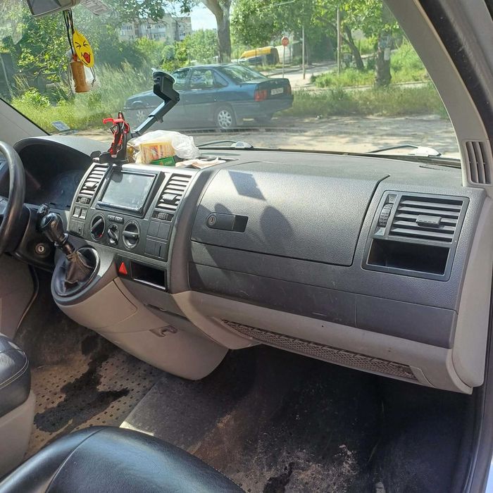 Продавам Vw T5 2.5