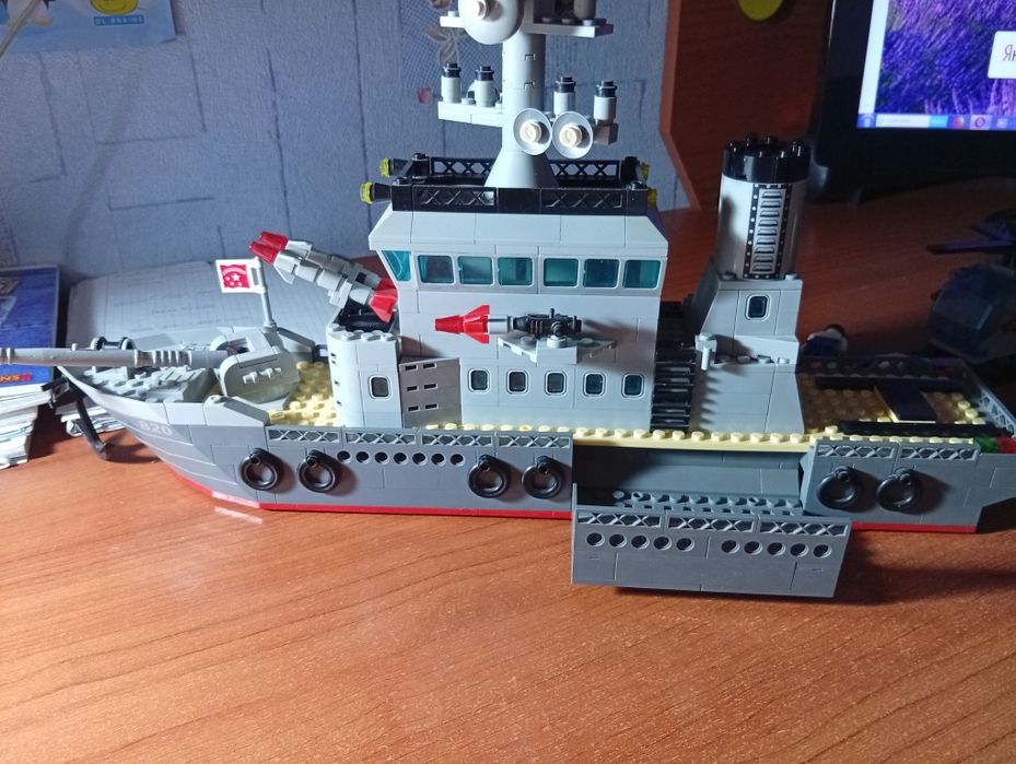 Конструктор лего Фрегат для игры