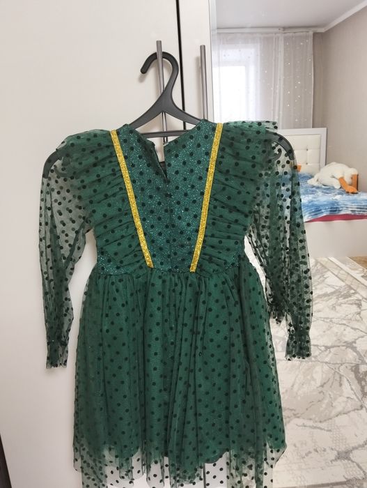 Красивые платья на девочку от 5-9 лет