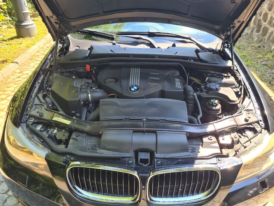BMW Seria 3 2009 — imagine 5