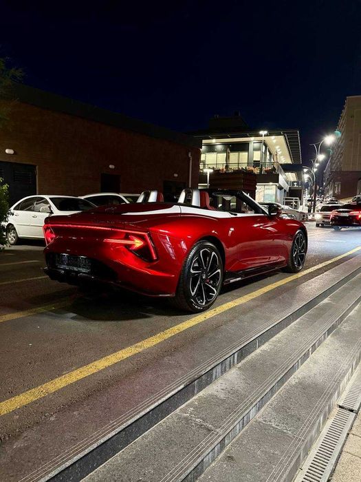 MG Cyberster (конкурент Porsche, BMW и.т.д)