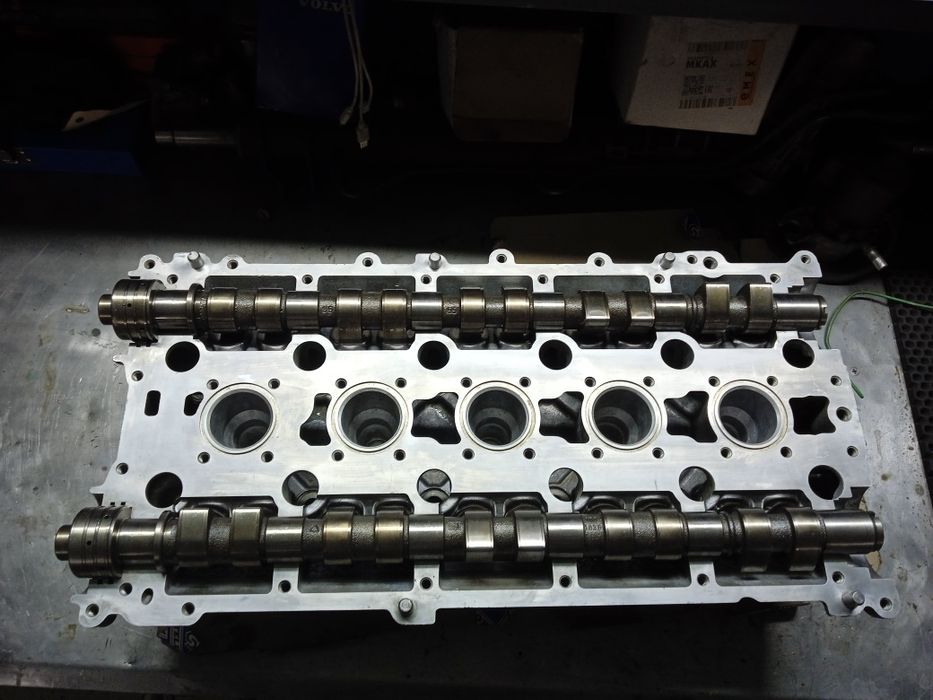 полностью обслужена