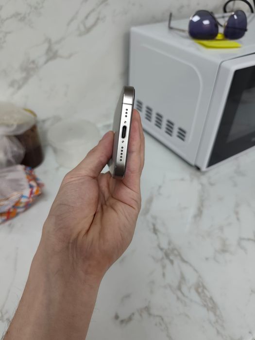 Iphone 15 Pro продам