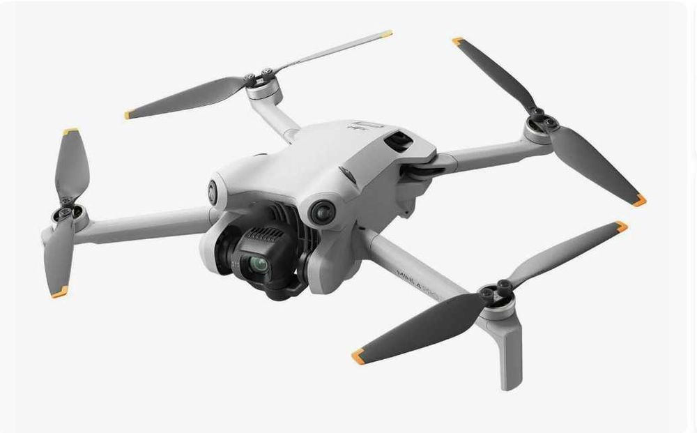 DJI mini mavic 4 pro combo