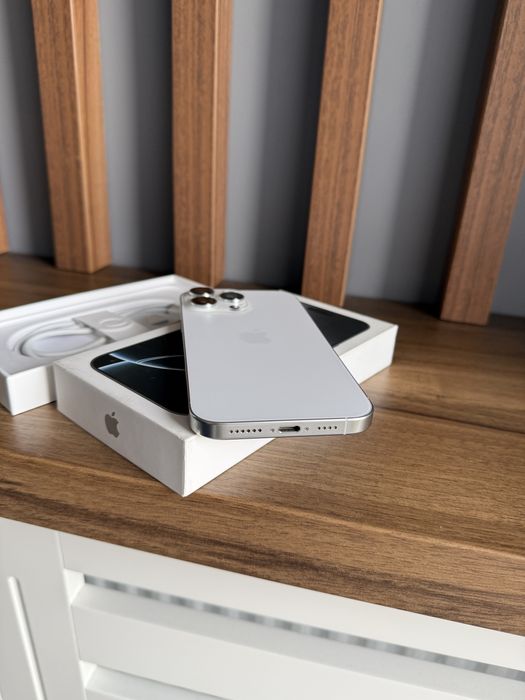 Iphone 16 Pro Max - 512GB