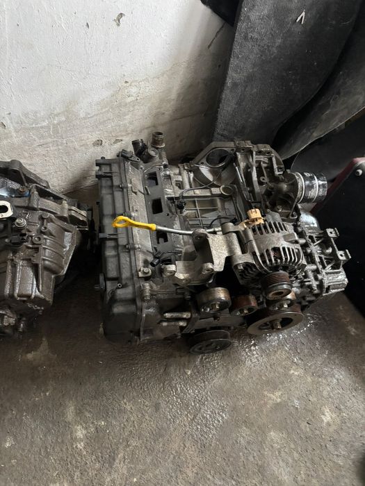 Продается мотор с каробкой