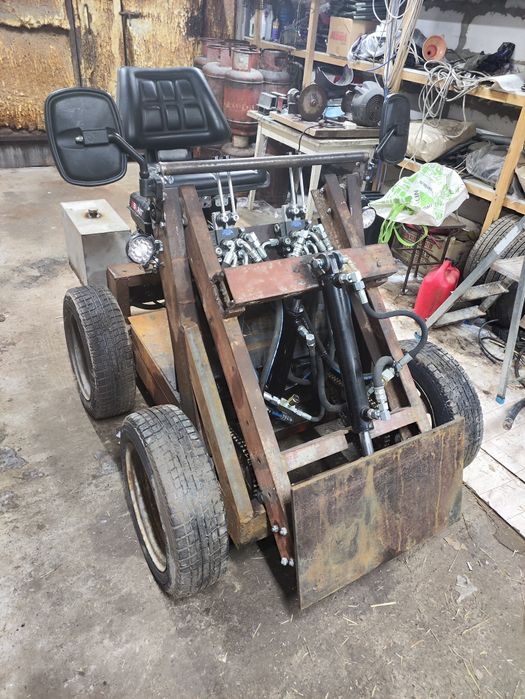 Продам мини погрузчик