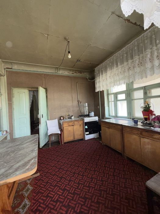 Срочно ховли сотилади!!!