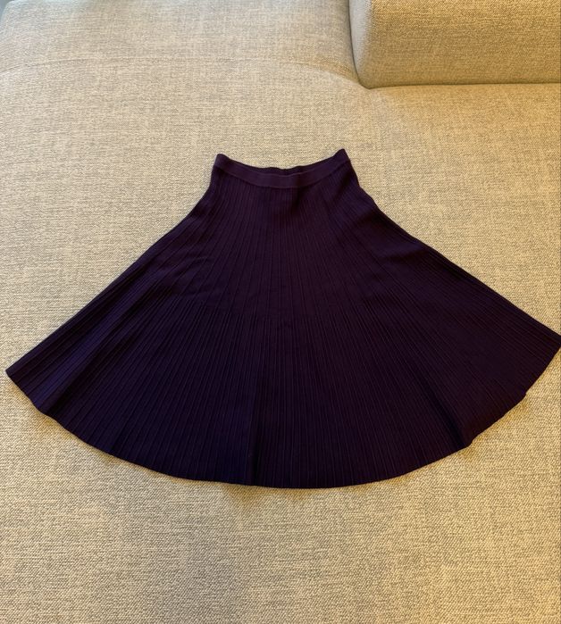 Тъмно лилава пола(плетиво)