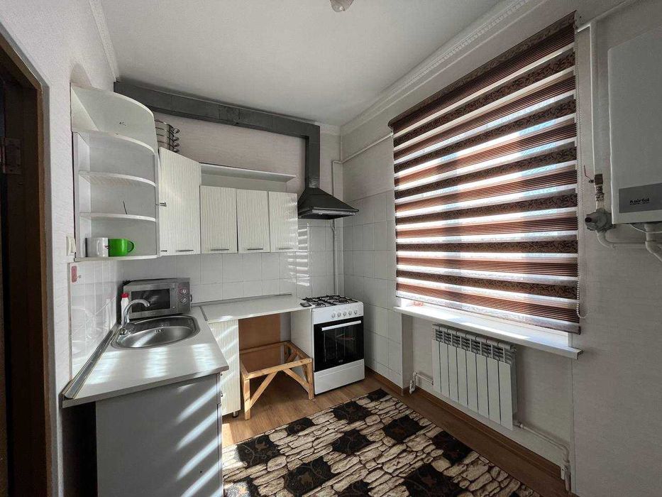 Uy sotiladi, 46m2, 1 xonali, Sergeli 6A. Metro: 2-bekat