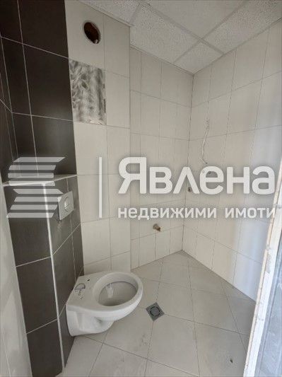 Продава се Двустаен апартамент в Благоевград, Запад - 75 кв.м за 1120 €/кв.м - Снимка #4