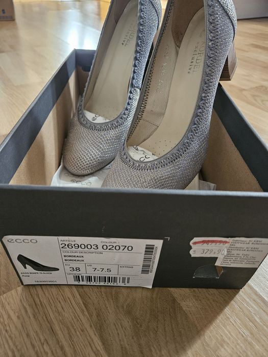 Pantofi damă Kordel mărimea 38 –eleganți, foarte comozi, stare excelen