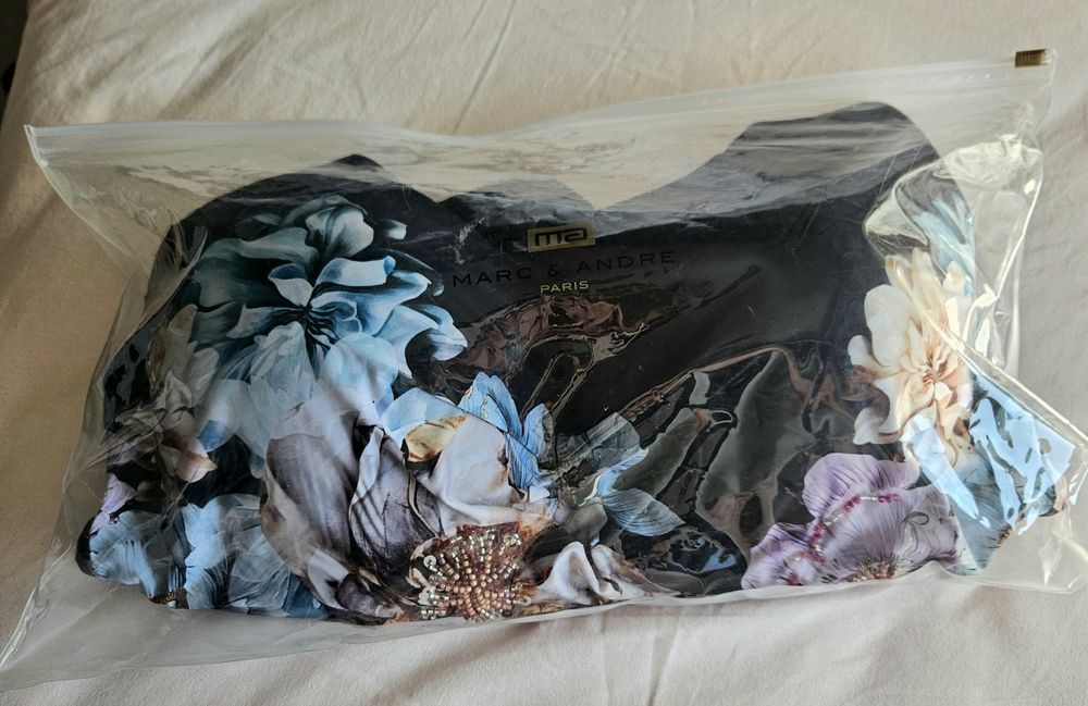 Дамски дизайнерски цял бански  Marc & Andre.р-р 50D /100D,Цена 70лв.