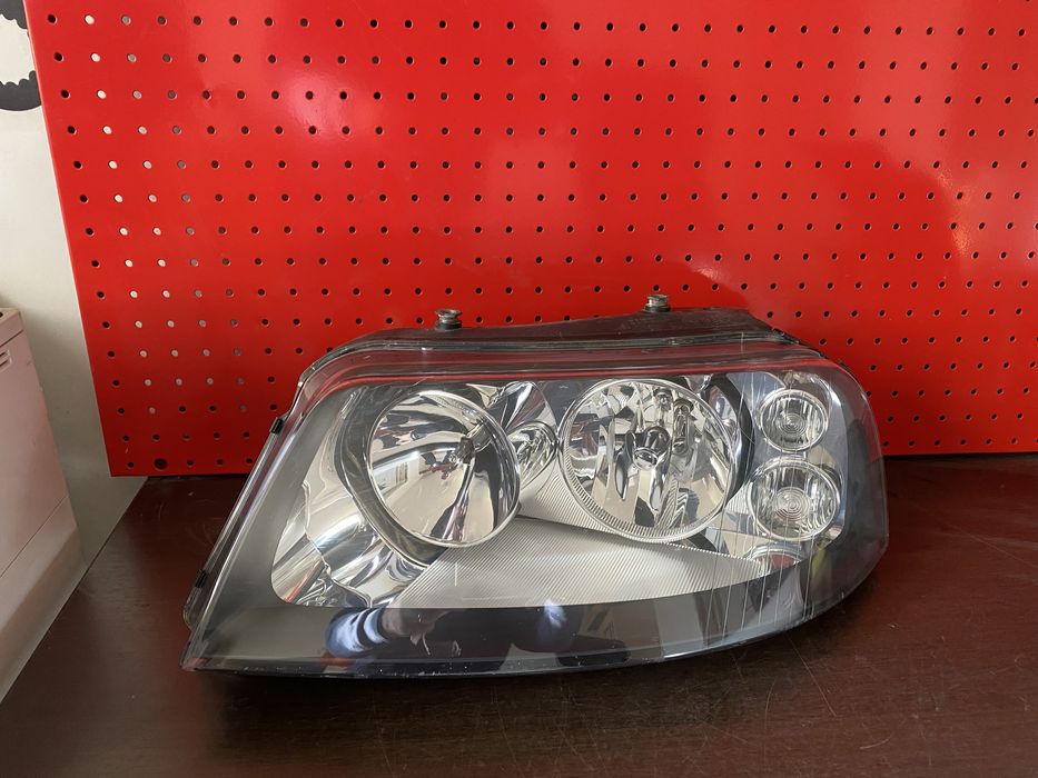 Far stanga Seat Alhambra an 1997-2010