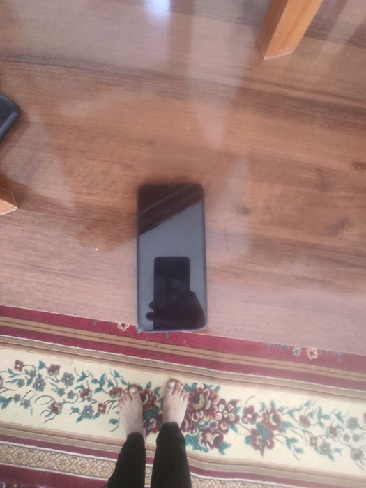 Realme c11 32/3 2021 karobka yoq holat ideal internet bilan 1,5 kunga