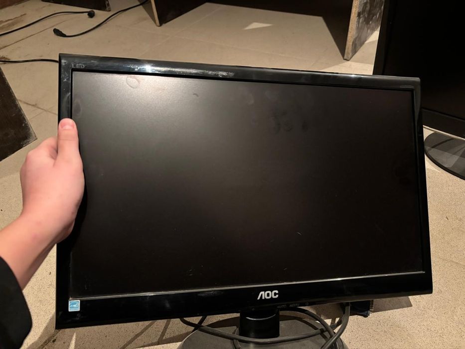 Монитор сатылат 27 штук бар